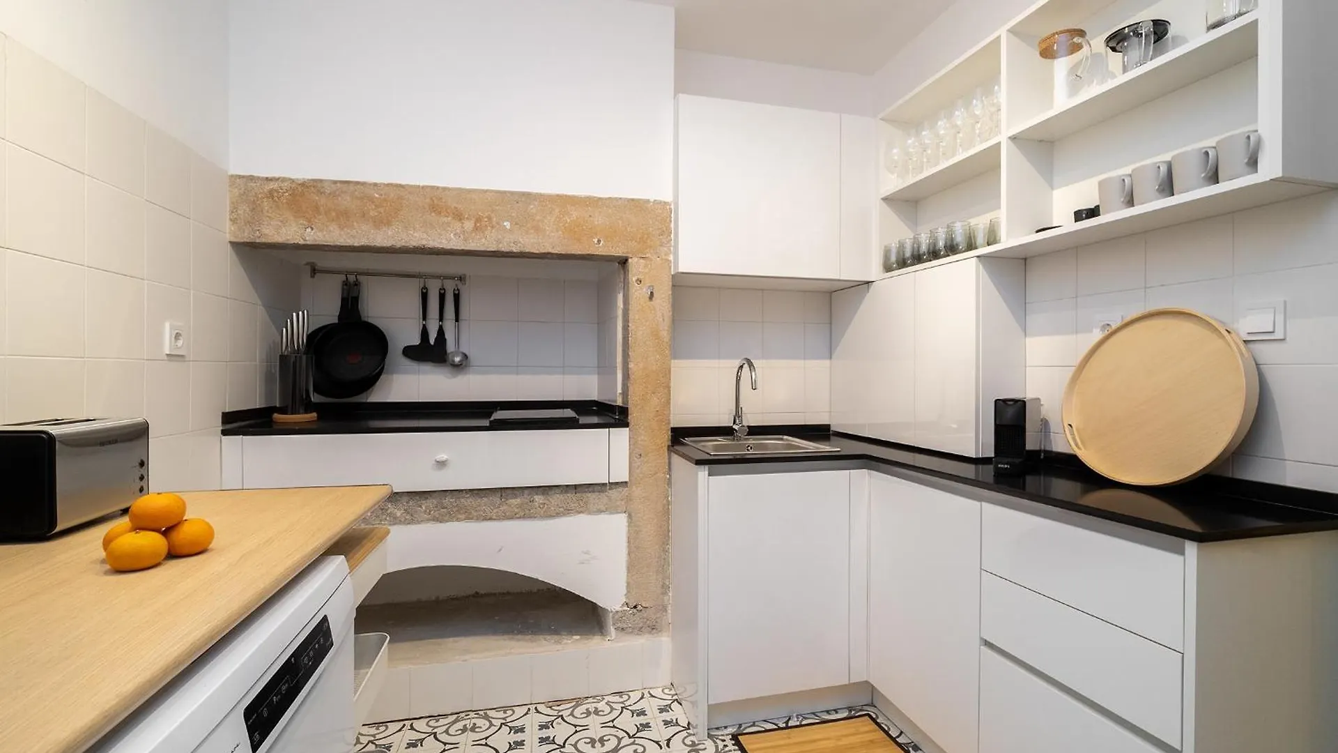 Whome Lisbon'S Heartbeat Your Premier Address For Explorers بيت للعطل Lisboa