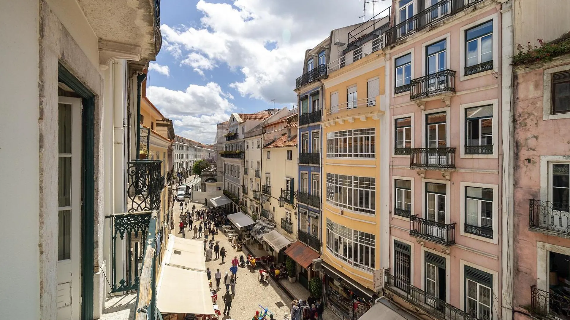 Whome Lisbon'S Heartbeat Your Premier Address For Explorers 0*, Lisboa